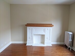 1611 W Albion Ave in Chicago, IL - Building Photo - Building Photo