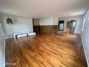 1 Peach Tree Rd in Ocean Township, NJ - Building Photo - Building Photo