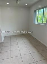 8226 Crespi Blvd, Unit 2 in Miami Beach, FL - Building Photo - Building Photo