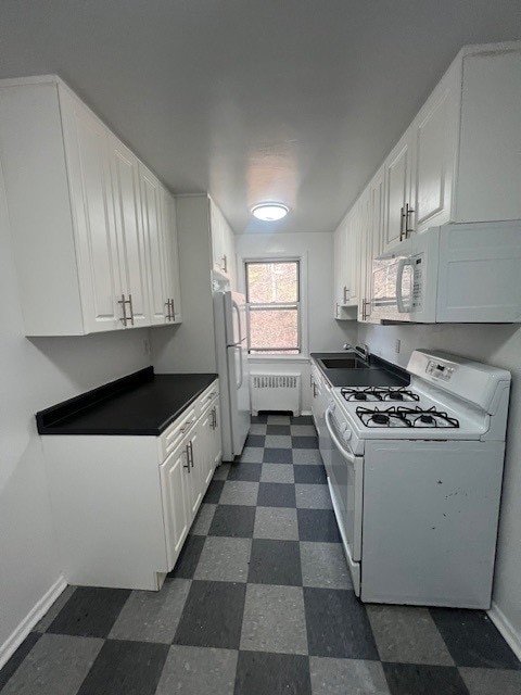 157 White Plains Rd in Tarrytown, NY - Building Photo - Building Photo