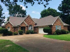 479 Sanga Cir W in Memphis, TN - Building Photo