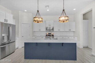 2716 S Chatsworth in Mesa, AZ - Building Photo - Building Photo