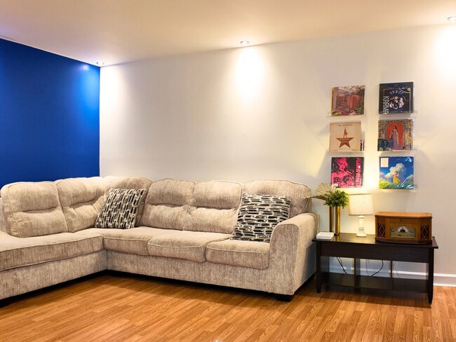 2231 Castle Rock Square, Unit 21C in Reston, VA - Building Photo - Building Photo