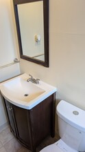 2366 S Linden Ct, Unit #B in Denver, CO - Building Photo - Building Photo