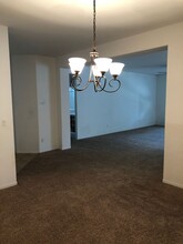 11606 Starlight Dr in Bakersfield, CA - Building Photo - Building Photo