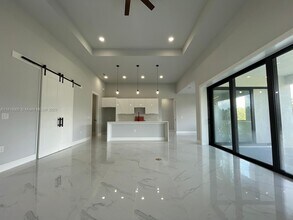 4114 NW 24th Terrace in Cape Coral, FL - Foto de edificio - Building Photo