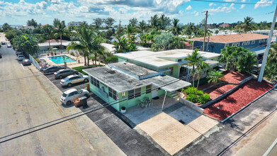 Seaview Apartments in Ocean Ridge, FL - Building Photo - Building Photo