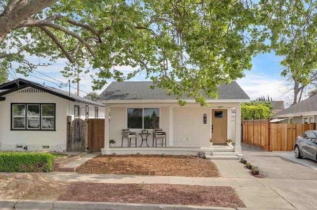 property at 840 Jackson St