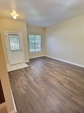 8018 Exchange St in Gautier, MS - Building Photo - Building Photo