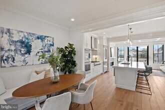 3722 S St NW in Washington, DC - Building Photo - Building Photo