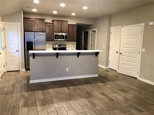 property at 608 W Weymouth