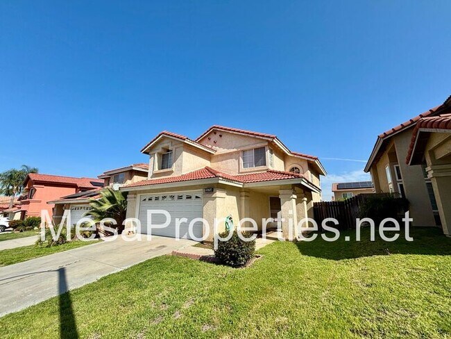 15754 San Roque Rd in Fontana, CA - Building Photo - Building Photo
