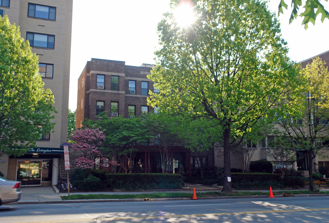 Lincoln Arms Apartments in Washington, DC - Building Photo