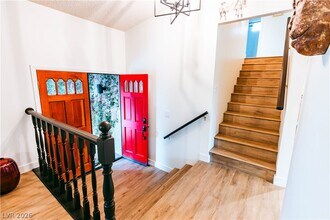 8908 Silvagni Dr in Las Vegas, NV - Building Photo - Building Photo