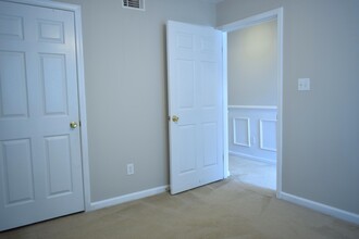 106 Grove Landing Ct in Grovetown, GA - Building Photo - Building Photo