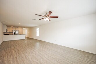 2415 Lake Hls in Canyon Lake, TX - Building Photo - Building Photo
