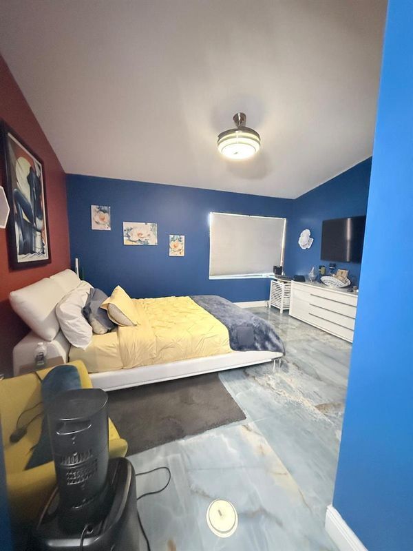 11 Capitol Ct in Deerfield Beach, FL - Foto de edificio - Building Photo