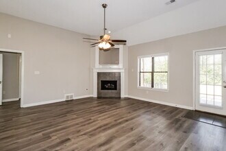 300 Mossy Springs Dr in Oakland, TN - Building Photo - Building Photo