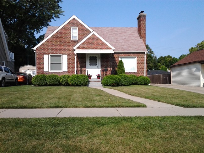 property at 414 Lafayette St