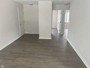 421 Lark Ct in Carmel, IN - Building Photo - Building Photo