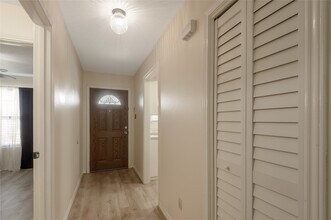 1401 Ave O in Huntsville, TX - Building Photo - Building Photo