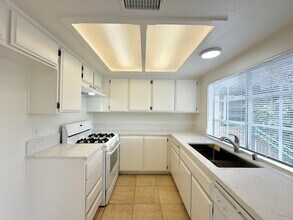 2660 Twain Dr in San Bernardino, CA - Building Photo - Building Photo