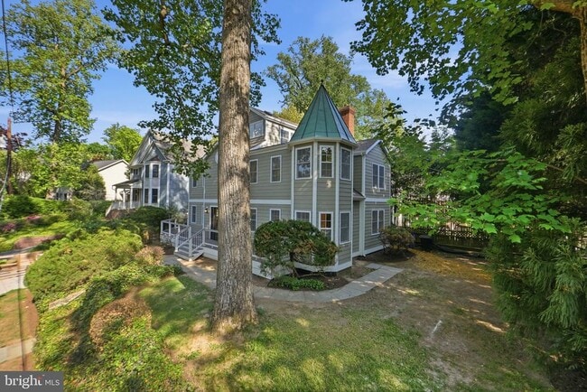 property at 5121 Wissioming Rd