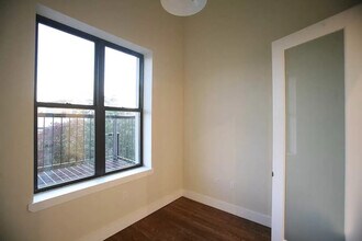 565 Evergreen Ave-Unit -3FF in Brooklyn, NY - Building Photo - Building Photo