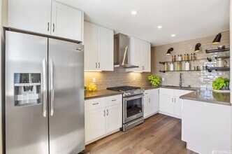 19 Venus St in San Francisco, CA - Building Photo - Building Photo