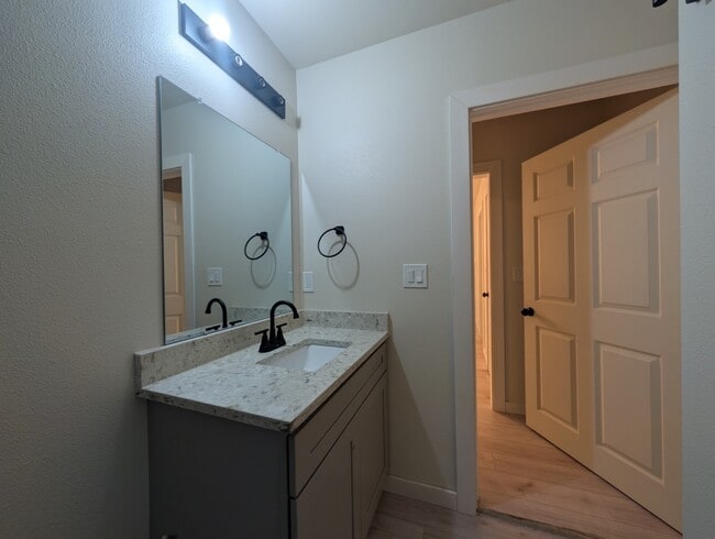 property at 1922 Commercial St NE