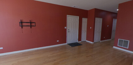 1422 S Halsted St, Unit 2A in Chicago, IL - Building Photo - Building Photo