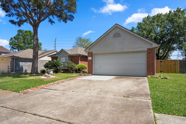 property at 5211 Roserock Ln