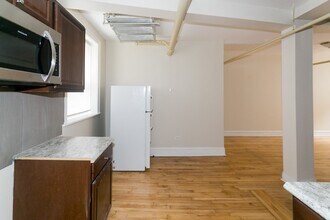 4830 W Addison St in Chicago, IL - Building Photo - Building Photo