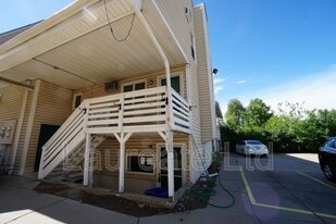 291 S Hoyt St in Lakewood, CO - Building Photo