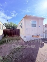 3168 E Benson Hwy in Tucson, AZ - Building Photo