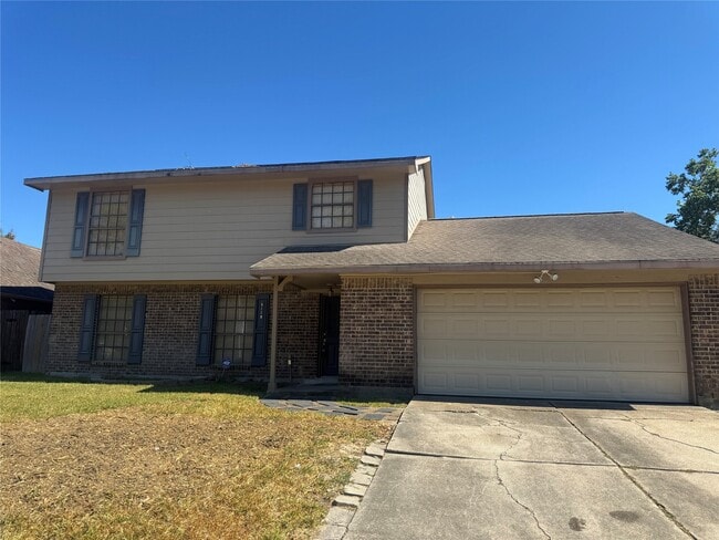 8110 Green Devon Dr in Houston, TX - Building Photo - Building Photo