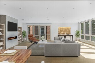 287 Tappan St in Brookline, MA - Foto de edificio - Building Photo