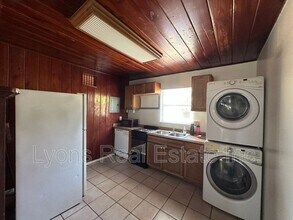 1935 Ricardo Ave in Ft. Myers, FL - Building Photo - Building Photo