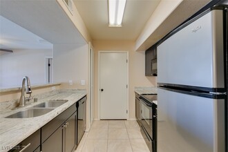 2300 E Silverado Ranch Blvd in Las Vegas, NV - Building Photo - Building Photo