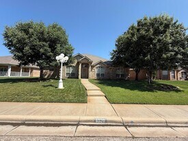 6920 Thunder Rd in Amarillo, TX - Building Photo
