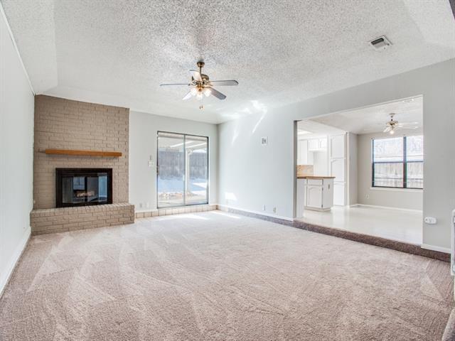 6937 Eagle Rock Dr in Fort Worth, TX - Building Photo - Building Photo