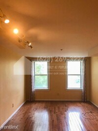 1402 E Baltimore St photo'