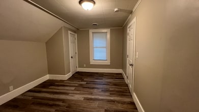 50 Vernon St in Holyoke, MA - Building Photo - Building Photo