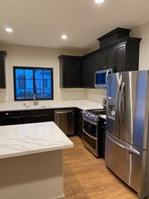 480 Del Mar in Arroyo Grande, CA - Building Photo - Building Photo