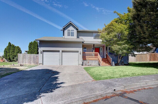 1228 E Reid Ct in La Center, WA - Building Photo - Building Photo