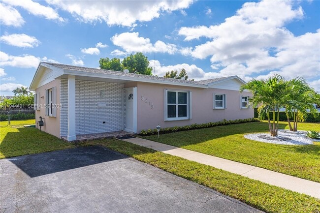 5215 SW 128th Ave in Miami, FL - Building Photo - Building Photo
