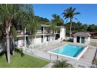 Eastbourne Apartments in Plant City, FL - Building Photo