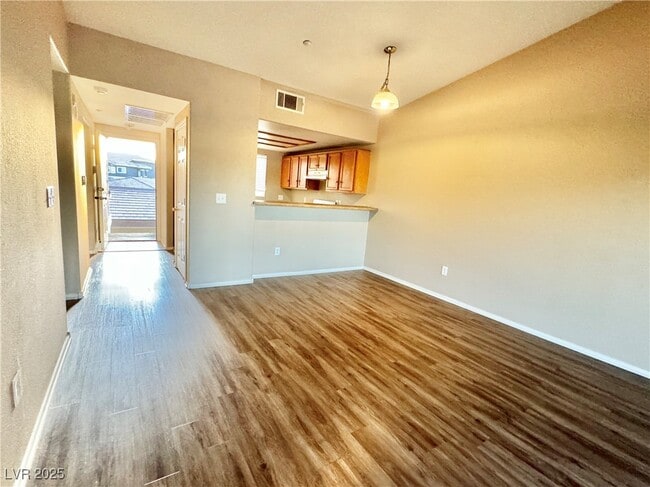 property at 833 Aspen Peak Loop
