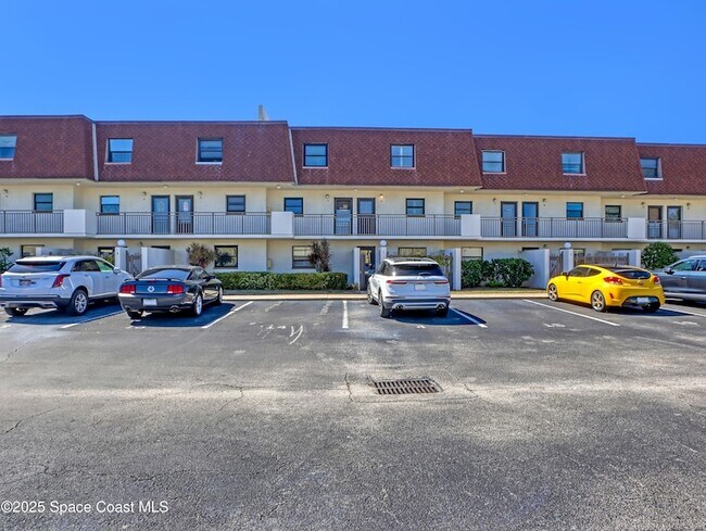 170 Paradise Blvd, Unit 14 in Melbourne, FL - Building Photo - Building Photo