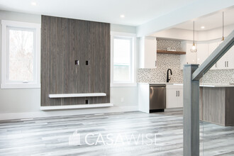 10934-10972 72 Ave NW in Edmonton, AB - Building Photo - Building Photo